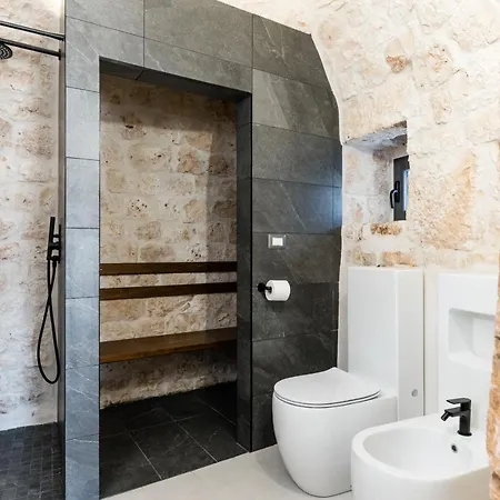Villa Trullo La Dolina Con Piscina E Dependance By Wonderful Italy